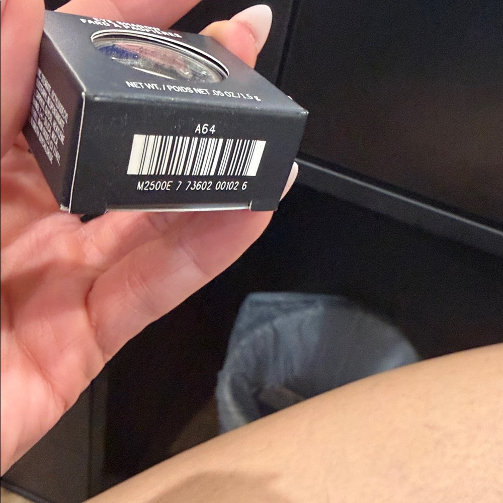 🤩🤩 BNIB Mac single pot eyeshadow in satin Brulee - Picture 5 of 5